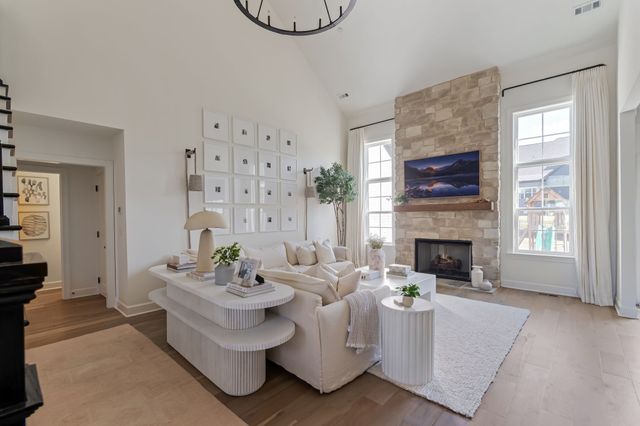 2045 Bocage Cir, Nolensville, TN 37135