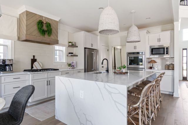 2045 Bocage Cir, Nolensville, TN 37135