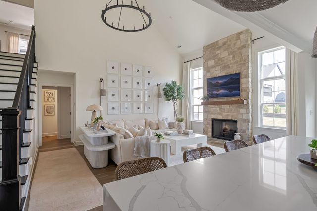 2045 Bocage Cir, Nolensville, TN 37135