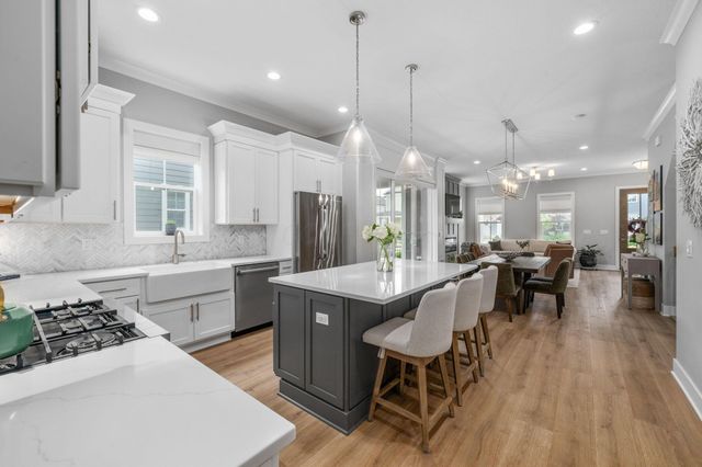 1969 Mulberry Lane, Lewis Center, OH 43035