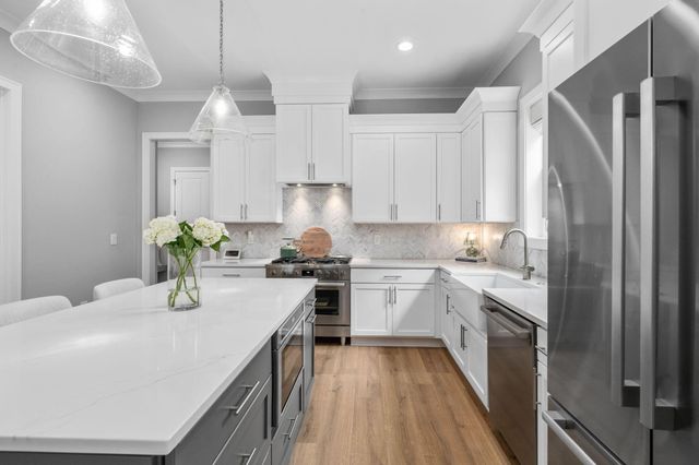 1969 Mulberry Lane, Lewis Center, OH 43035