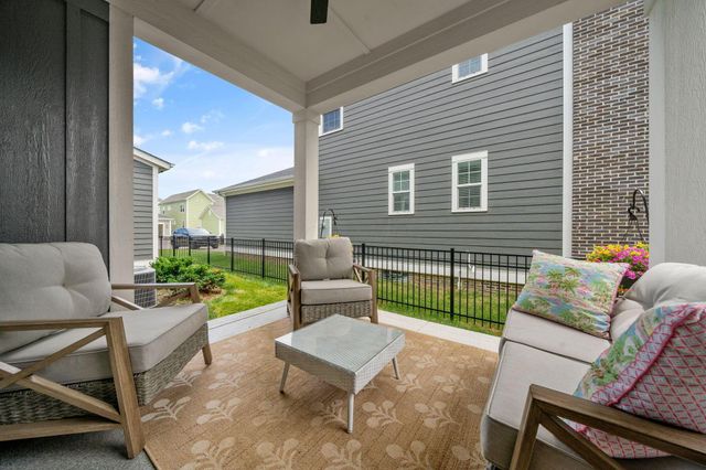 1969 Mulberry Lane, Lewis Center, OH 43035