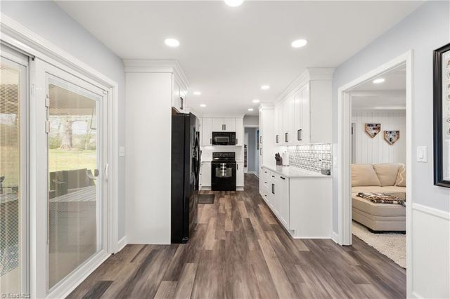 4520 Chebar Drive, Pfafftown, NC 27040