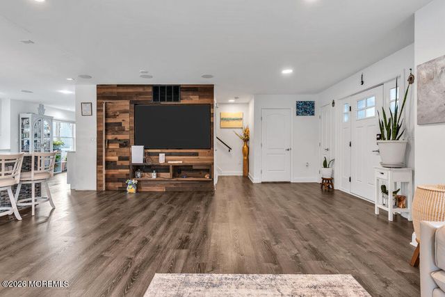 1705 Bellmore Street, Oakhurst, NJ 07755