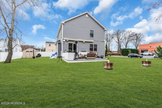 1705 Bellmore Street, Oakhurst, NJ 07755