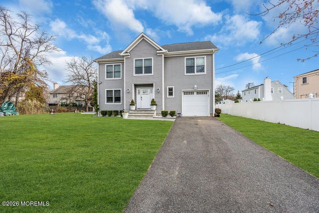 1705 Bellmore Street, Oakhurst, NJ 07755
