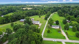 2137 Lee Rd, Spring Hill, TN 37174