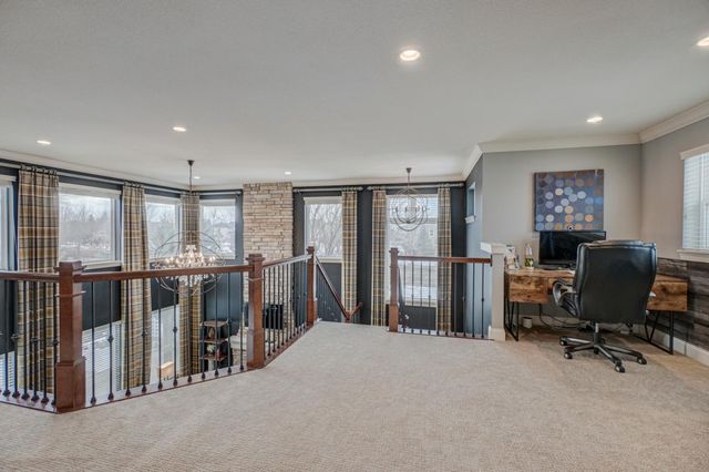 11181 Walnut Lane, Woodbury, MN 55129