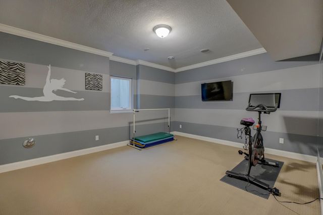 11181 Walnut Lane, Woodbury, MN 55129