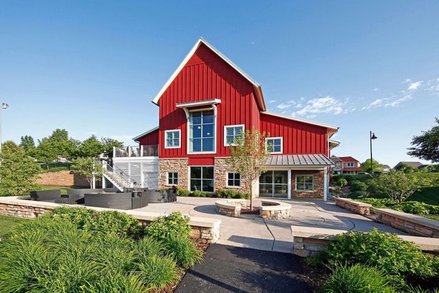 11181 Walnut Lane, Woodbury, MN 55129