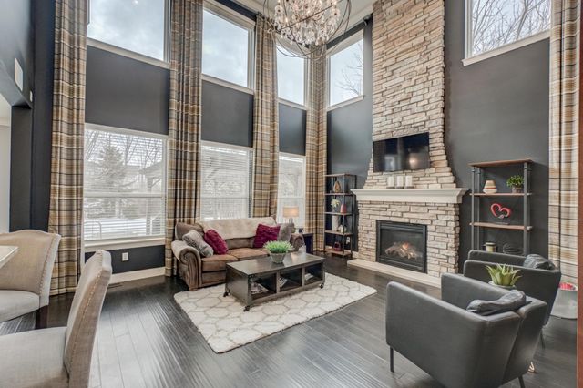 11181 Walnut Lane, Woodbury, MN 55129