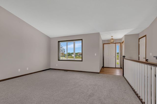 8245 Natures Edge Road, Clear Lake, MN 55319