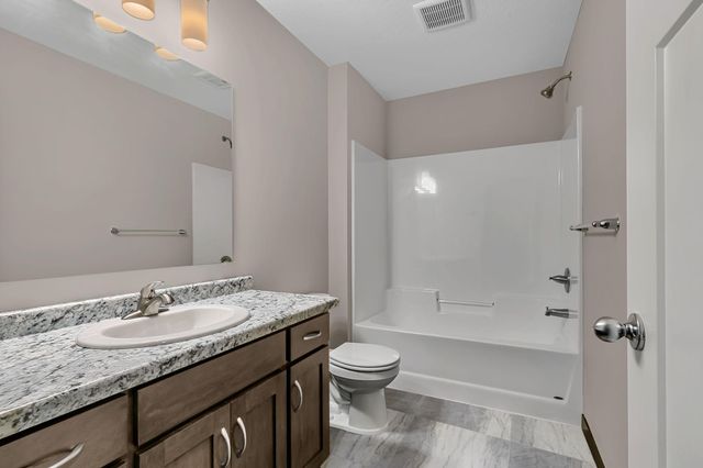 8245 Natures Edge Road, Clear Lake, MN 55319
