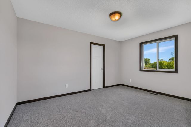 8245 Natures Edge Road, Clear Lake, MN 55319