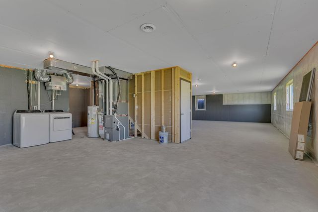 8245 Natures Edge Road, Clear Lake, MN 55319