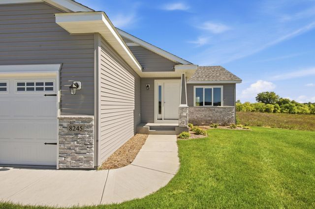 8245 Natures Edge Road, Clear Lake, MN 55319