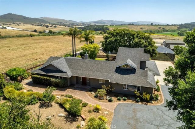 165 West El Campo Road, Arroyo Grande, CA 93420