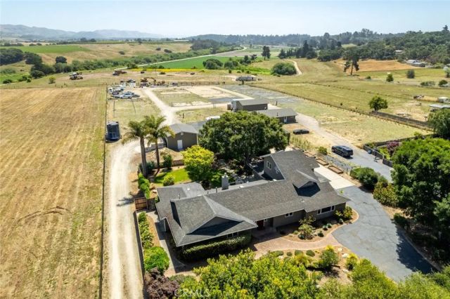 165 West El Campo Road, Arroyo Grande, CA 93420