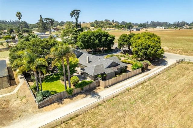 165 West El Campo Road, Arroyo Grande, CA 93420