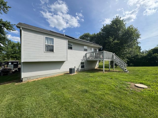 3707 Torch Club Road, Alton, IL 62002