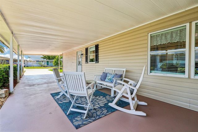 1433 APACHE CIRCLE, Tavares, FL 32778