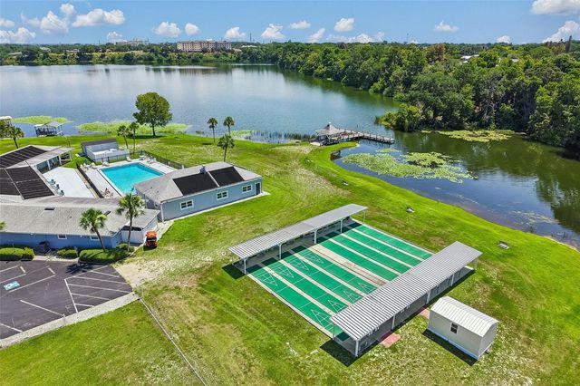 1433 APACHE CIRCLE, Tavares, FL 32778