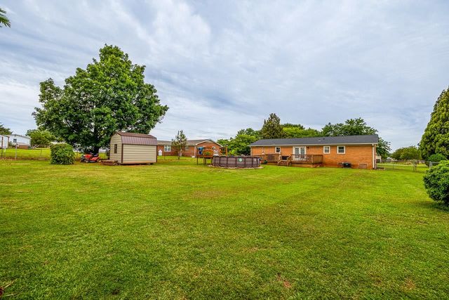 101 Huey Street, Boiling Springs, SC 29316