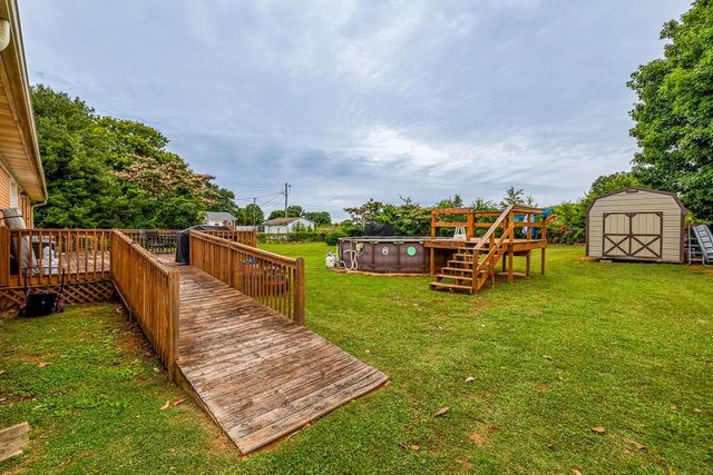 101 Huey Street, Boiling Springs, SC 29316