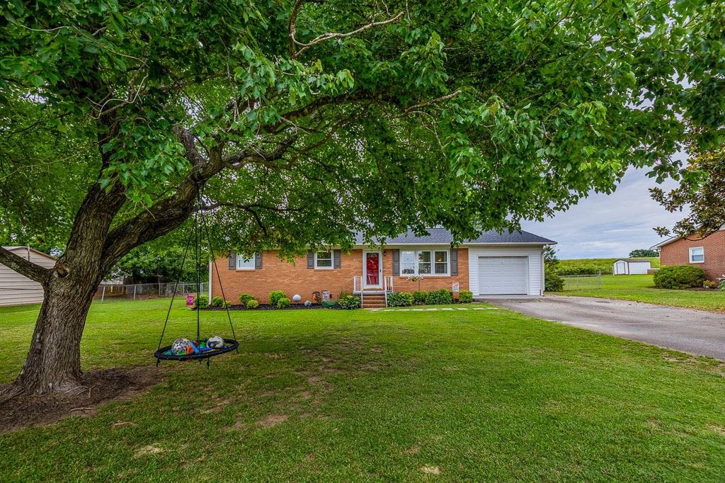 101 Huey Street, Boiling Springs, SC 29316