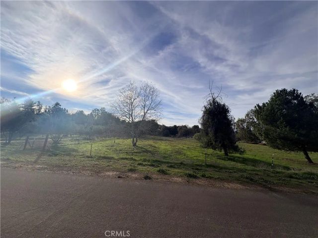 33 RODEO RD, Lake Elsinore, CA 92530