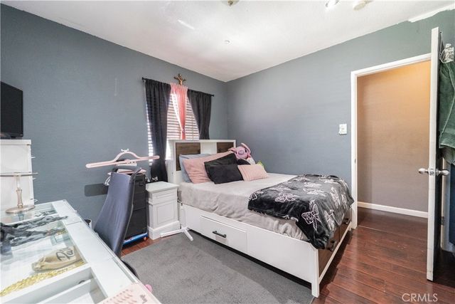 1083 E E Street, Ontario, CA 91764