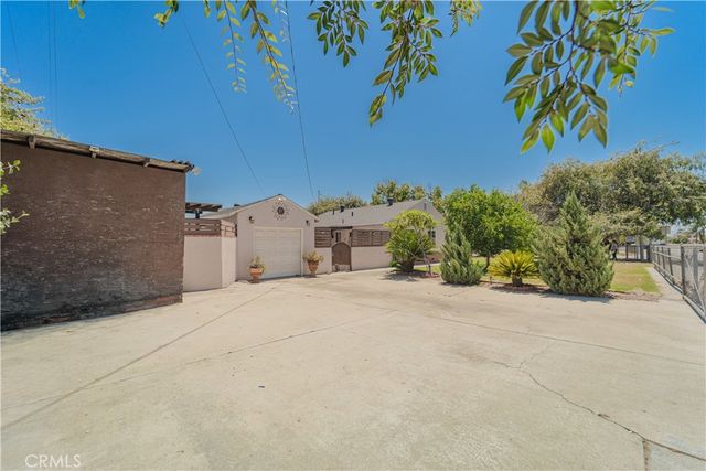 1083 E E Street, Ontario, CA 91764