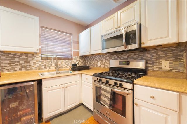 1083 E E Street, Ontario, CA 91764