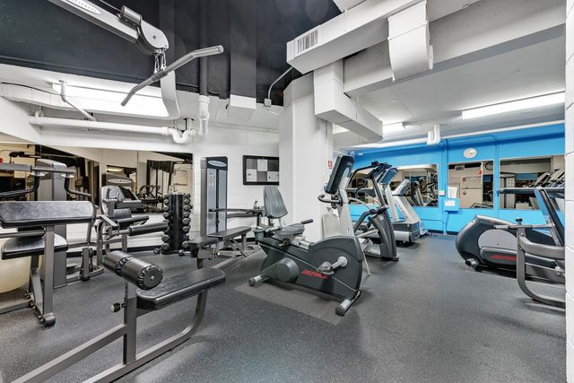 2626 N Lakeview Avenue 2605, Chicago, IL 60614