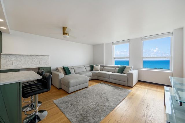 2626 N Lakeview Avenue 2605, Chicago, IL 60614