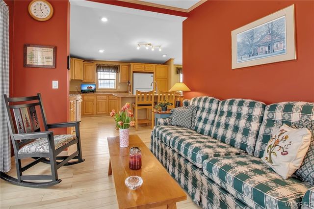 4665 Cotherstone Circle, Clarence, NY 14031