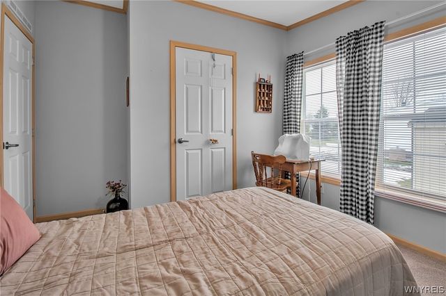 4665 Cotherstone Circle, Clarence, NY 14031