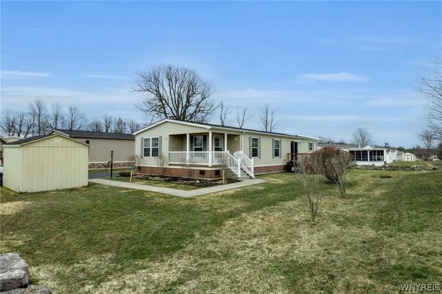 4665 Cotherstone Circle, Clarence, NY 14031