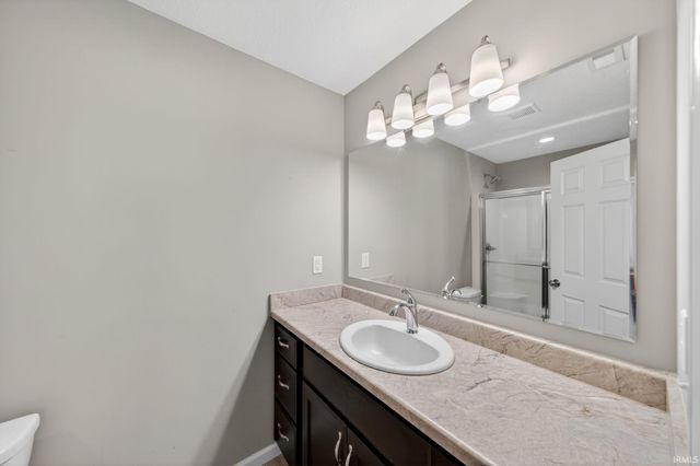 18347 Peregrine Lane, New Paris, IN 46553