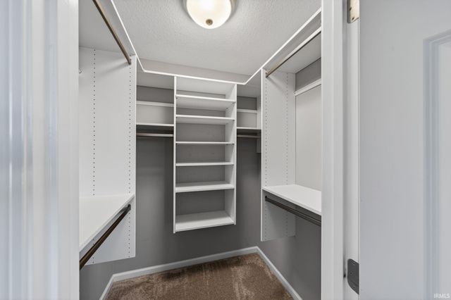 18347 Peregrine Lane, New Paris, IN 46553