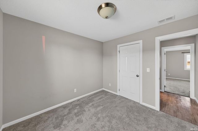 18347 Peregrine Lane, New Paris, IN 46553