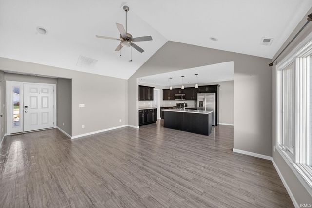 18347 Peregrine Lane, New Paris, IN 46553