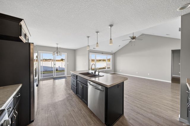 18347 Peregrine Lane, New Paris, IN 46553