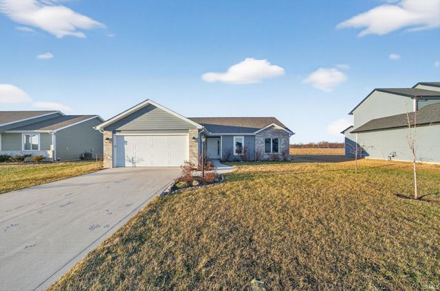 18347 Peregrine Lane, New Paris, IN 46553