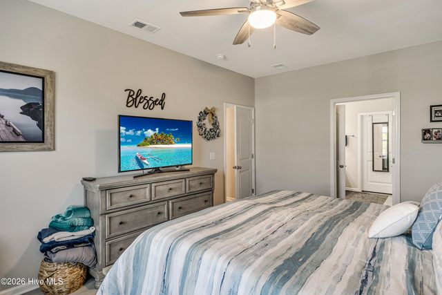 595 Dellcastle Court NW, Calabash, NC 28467