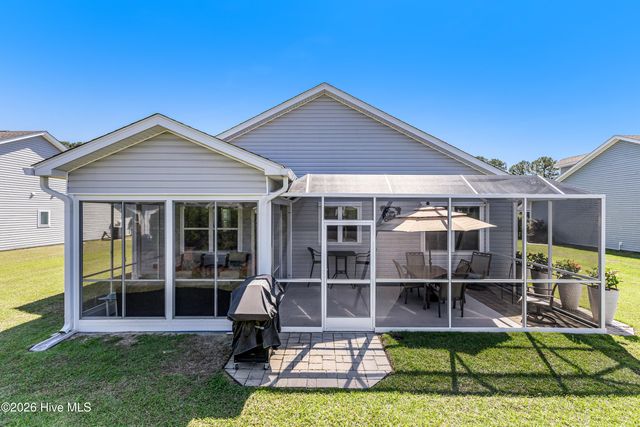 595 Dellcastle Court NW, Calabash, NC 28467