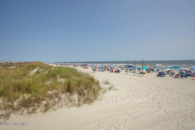 595 Dellcastle Court NW, Calabash, NC 28467