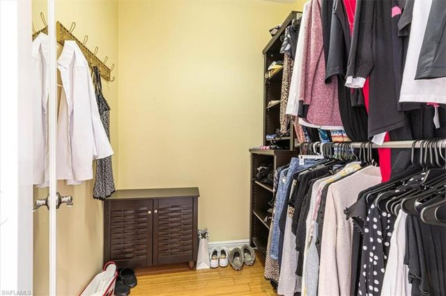 2135 Par DR, Naples, FL 34120