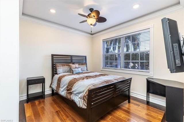 2135 Par DR, Naples, FL 34120