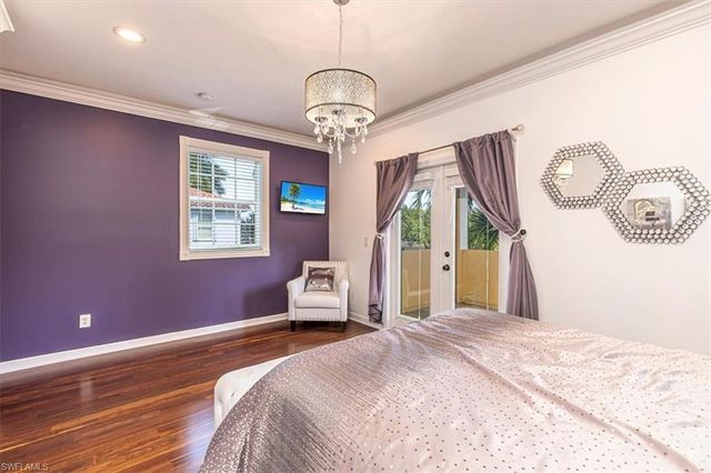 2135 Par DR, Naples, FL 34120